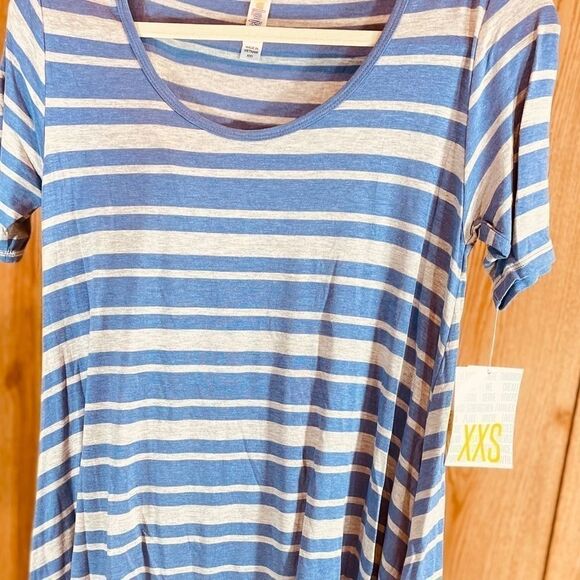 Lularoe NWT Perfect T  - Picture 1 of 6
